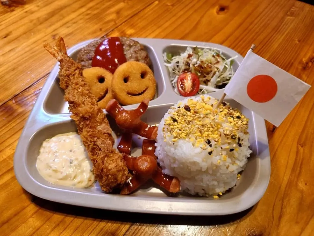 こんにちは！名護ステーキです！