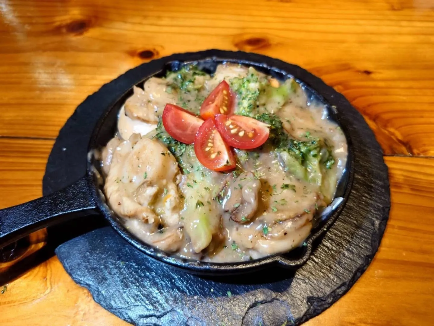 こんにちは!名護ステーキです!