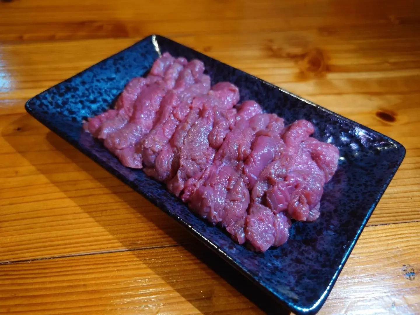 こんにちは！名護ステーキです！