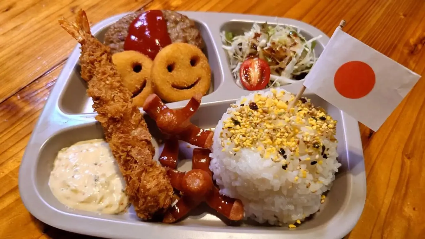 こんにちは！名護ステーキです！