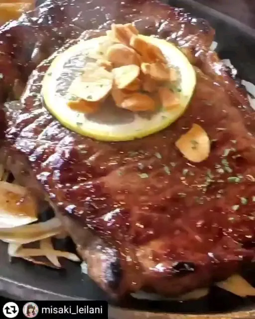 こんにちは！名護ステーキです！